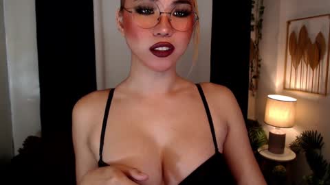 hinata online show from 16, 12, 2024