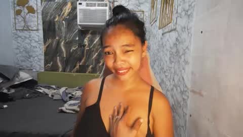Snapshot of asian_janeth chatting on 11, 5, 2026 im janeth single mom online show from 11, 5, 2026