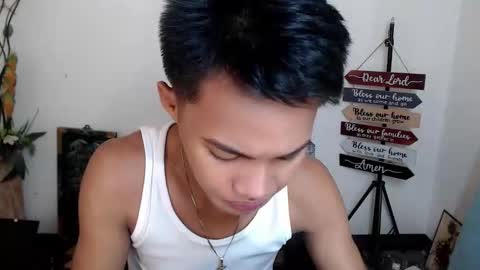 Snapshot of asian_lover05 chatting on 23, 10, 2025 asian_lover05 online show from 23, 10, 2025