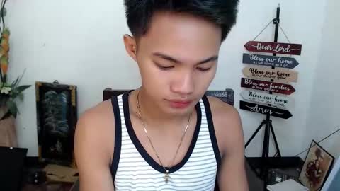 Snapshot of asian_lover05 chatting on 28, 10, 2025 asian_lover05 online show from 28, 10, 2025