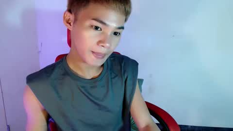 asian_lover05 online show from 18, 4, 2026