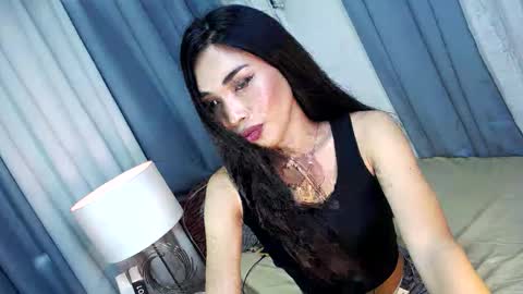 Snapshot of asian_luci chatting on 26, 1, 2025 LUCI BABE online show from 26, 1, 2025