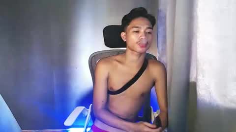 Snapshot of asian_mjxx chatting on 29, 5, 2026 cCALL ME MJ online show from 29, 5, 2026