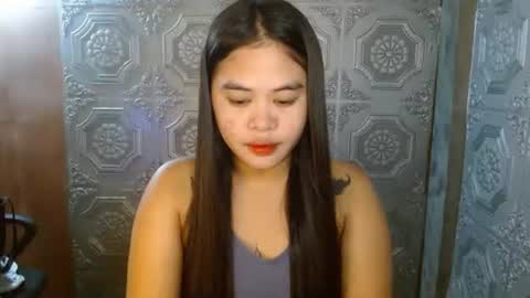 Snapshot of asian_nova chatting on 13, 10, 2025 asian_nova online show from 13, 10, 2025