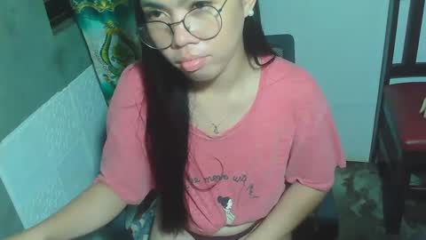 Snapshot of asian_rhean chatting on 6, 2, 2025 Rhean online show from 6, 2, 2025