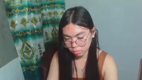 Snapshot of asian_rhean chatting on 23, 2, 2025 Rhean online show from 23, 2, 2025