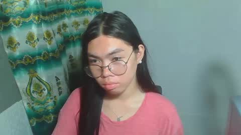 Snapshot of asian_rhean chatting on 24, 2, 2025 Rhean online show from 24, 2, 2025