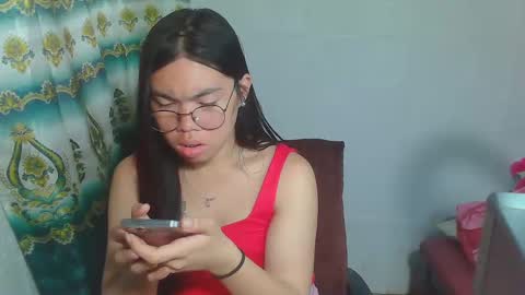 Snapshot of asian_rhean chatting on 12, 3, 2025 Rhean online show from 12, 3, 2025