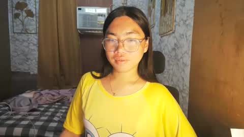 Snapshot of asian_rhean chatting on 26, 9, 2025 Rhean online show from 26, 9, 2025