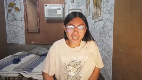 Snapshot of asian_rhean chatting on 29, 11, 2025 Rhean online show from 29, 11, 2025