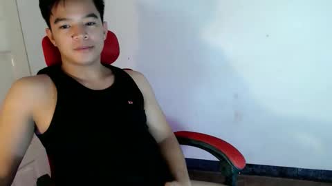 Snapshot of asianash18 chatting on 15, 5, 2026 ASH online show from 15, 5, 2026