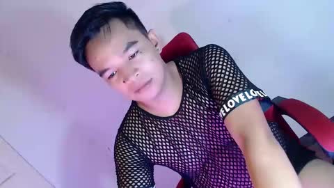 Snapshot of asianash18 chatting on 31, 5, 2026 ASH online show from 31, 5, 2026