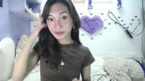 Snapshot of asianbarbie05 chatting on 8, 6, 2026 SOFIA online show from 8, 6, 2026