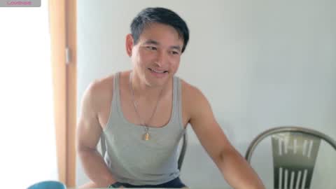 Snapshot of asianboy_sunny chatting on 18, 6, 2026 AsianBoy Sunny online show from 18, 6, 2026