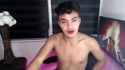 Snapshot of asianboyhunt chatting on 18, 1, 2025 Fev online show from 18, 1, 2025