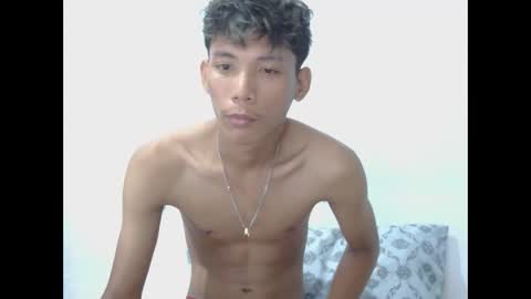 Snapshot of asiancockinsan chatting on 3, 10, 2025 Isan online show from 3, 10, 2025