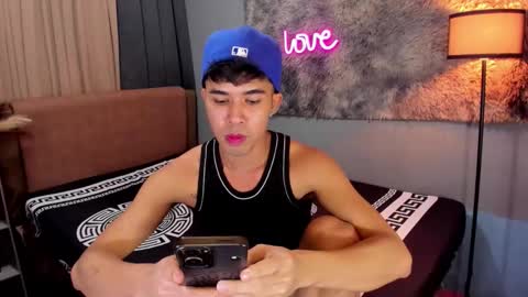 Snapshot of asiancum_peter chatting on 29, 9, 2025 asiancum_peter online show from 29, 9, 2025