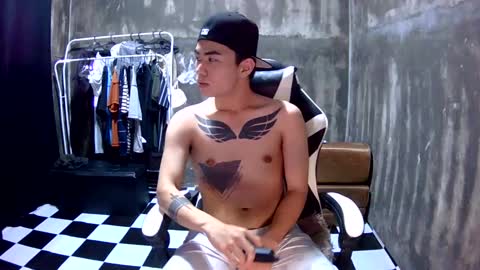 Snapshot of asiancummer115697 chatting on 4, 2, 2025 xj ph online show from 4, 2, 2025