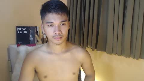 asianhunk_jamesx online show from 26, 9, 2025