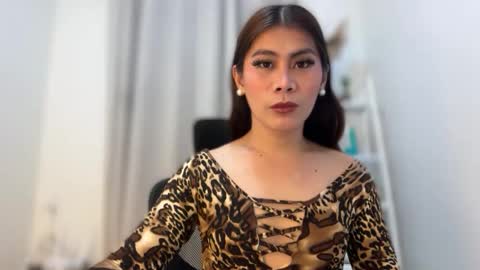 asianloreen24 online show from 15, 2, 2026