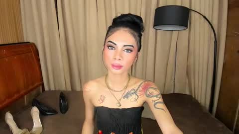 Snapshot of asianprettypetite chatting on 6, 2, 2025 CHESKA online show from 6, 2, 2025