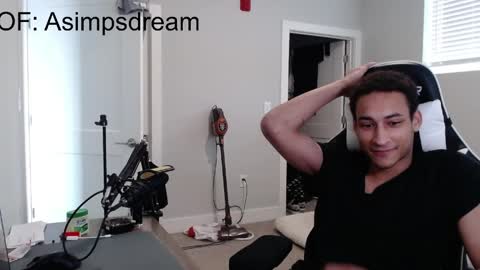 Snapshot of asimpsdream chatting on 13, 4, 2026 asimpsdream online show from 13, 4, 2026