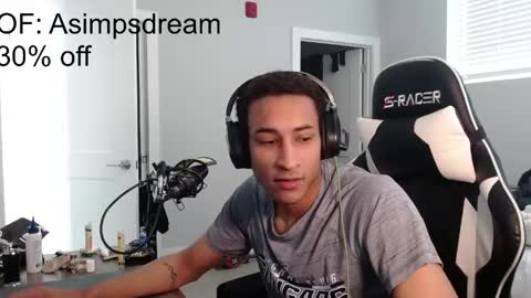 Snapshot of asimpsdream chatting on 29, 4, 2026 asimpsdream online show from 29, 4, 2026