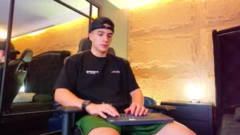 Snapshot of aslanfox_ chatting on 24, 5, 2026 Aslan online show from 24, 5, 2026