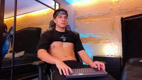 Snapshot of aslanfox_ chatting on 28, 5, 2026 Aslan online show from 28, 5, 2026