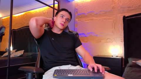 Snapshot of aslanfox_ chatting on 29, 5, 2026 Aslan online show from 29, 5, 2026