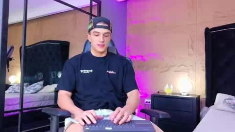 Snapshot of aslanfox_ chatting on 1, 6, 2026 Aslan online show from 1, 6, 2026