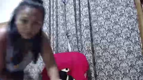 Snapshot of aslanne chatting on 19, 4, 2026 aslanne online show from 19, 4, 2026