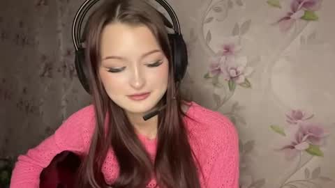 Snapshot of asleykleppen chatting on 17, 6, 2026 Anouk online show from 17, 6, 2026