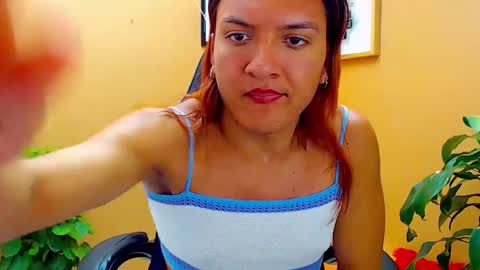 Snapshot of aslyhernandez chatting on 26, 2, 2025 ASLY online show from 26, 2, 2025