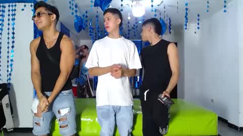 Snapshot of asmodeus7100 chatting on 21, 2, 2025 THOMAS AND DAMIAND online show from 21, 2, 2025