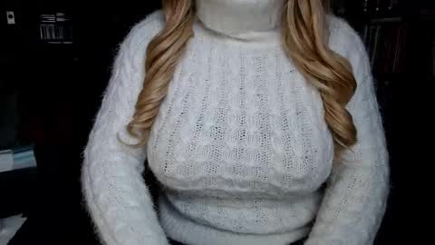 Snapshot of aspen_vale chatting on 21, 2, 2026 Aspen Vale online show from 21, 2, 2026