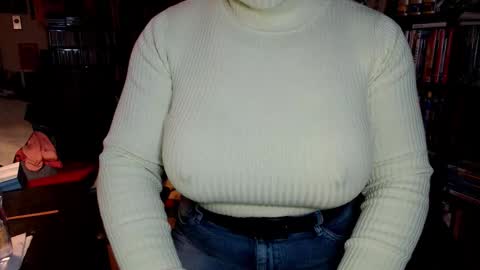 Snapshot of aspen_vale chatting on 1, 3, 2026 Aspen Vale online show from 1, 3, 2026