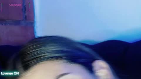   online show from 17, 10, 2025