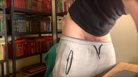 Snapshot of asshunter4k chatting on 25, 2, 2025 asshunter4k online show from 25, 2, 2025