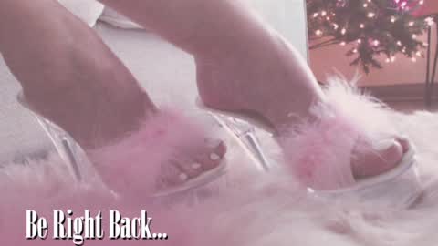 Snapshot of assleighabbott chatting on 17, 12, 2024 ASSleigh Abbott online show from 17, 12, 2024