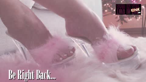 Snapshot of assleighabbott chatting on 23, 12, 2024 ASSleigh Abbott online show from 23, 12, 2024