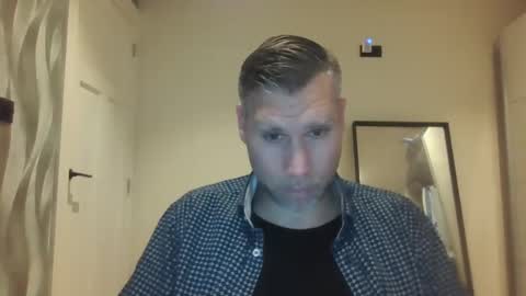 Snapshot of assmani28 chatting on 24, 12, 2024 Assmani28 online show from 24, 12, 2024