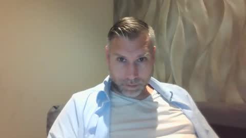 Snapshot of assmani28 chatting on 28, 10, 2025 Assmani28 online show from 28, 10, 2025