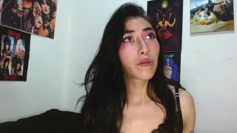 Asterothxznikki online show from 17, 12, 2024