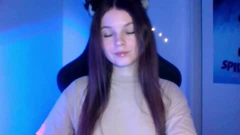 Snapshot of astradream_ chatting on 15, 12, 2025 astradream_ online show from 15, 12, 2025