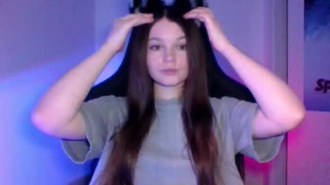 astradream_ online show from 4, 2, 2026