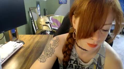 Snapshot of astraeasiren chatting on 8, 6, 2026 AstraeaSiren online show from 8, 6, 2026
