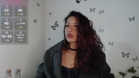 Snapshot of astrid_miller_1 chatting on 6, 6, 2026 Astrid online show from 6, 6, 2026