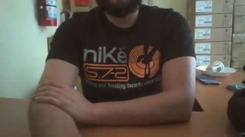 Snapshot of astro_boy_01 chatting on 13, 12, 2025 astro_boy_01 online show from 13, 12, 2025