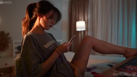 Snapshot of asuna_niiya chatting on 11, 10, 2025 Asuna Niiya - online show from 11, 10, 2025